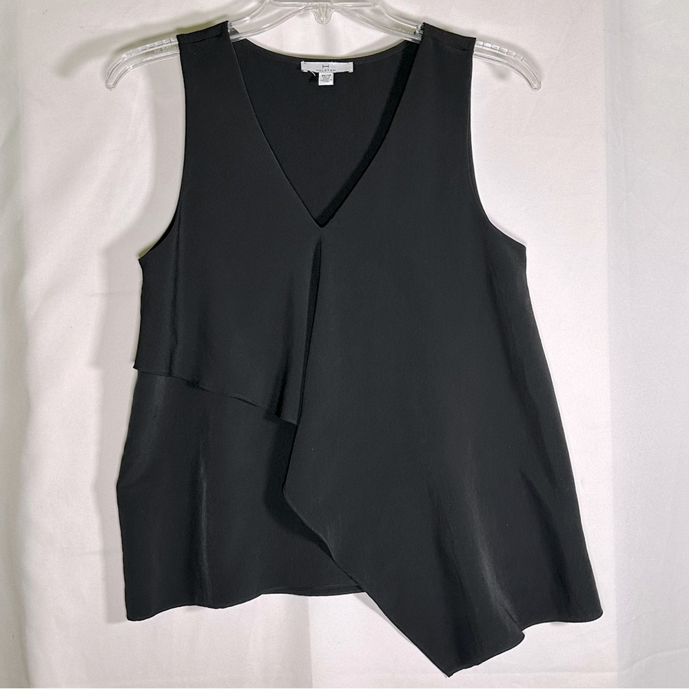 Halston Women's size XS Sleeveless Asymmetrical Flowy Soft Formal Black‎ Top